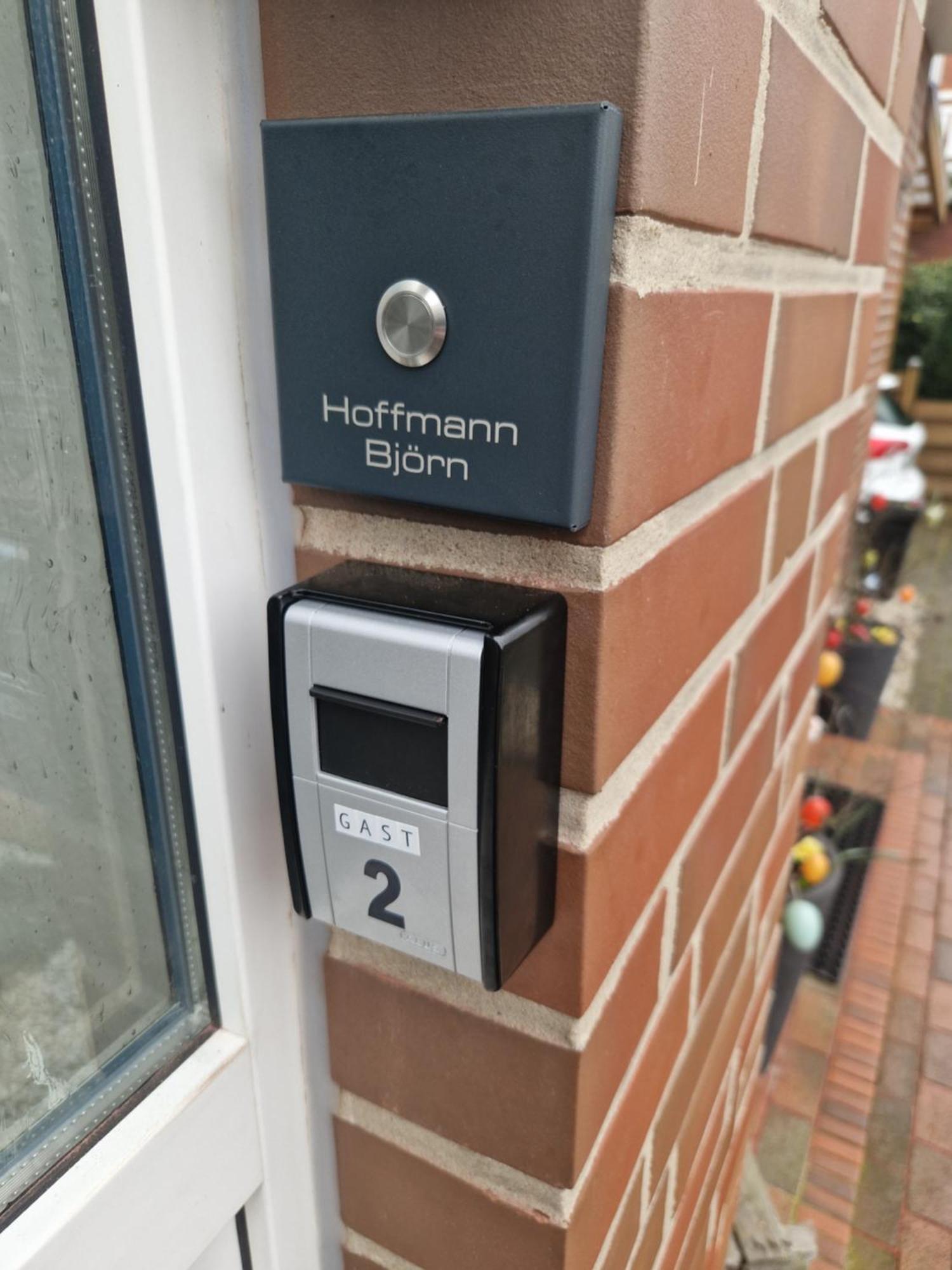 Einzelzimmer In Ruhiger Lage --- Check-In Mit Schluesselkasten Meppen Esterno foto