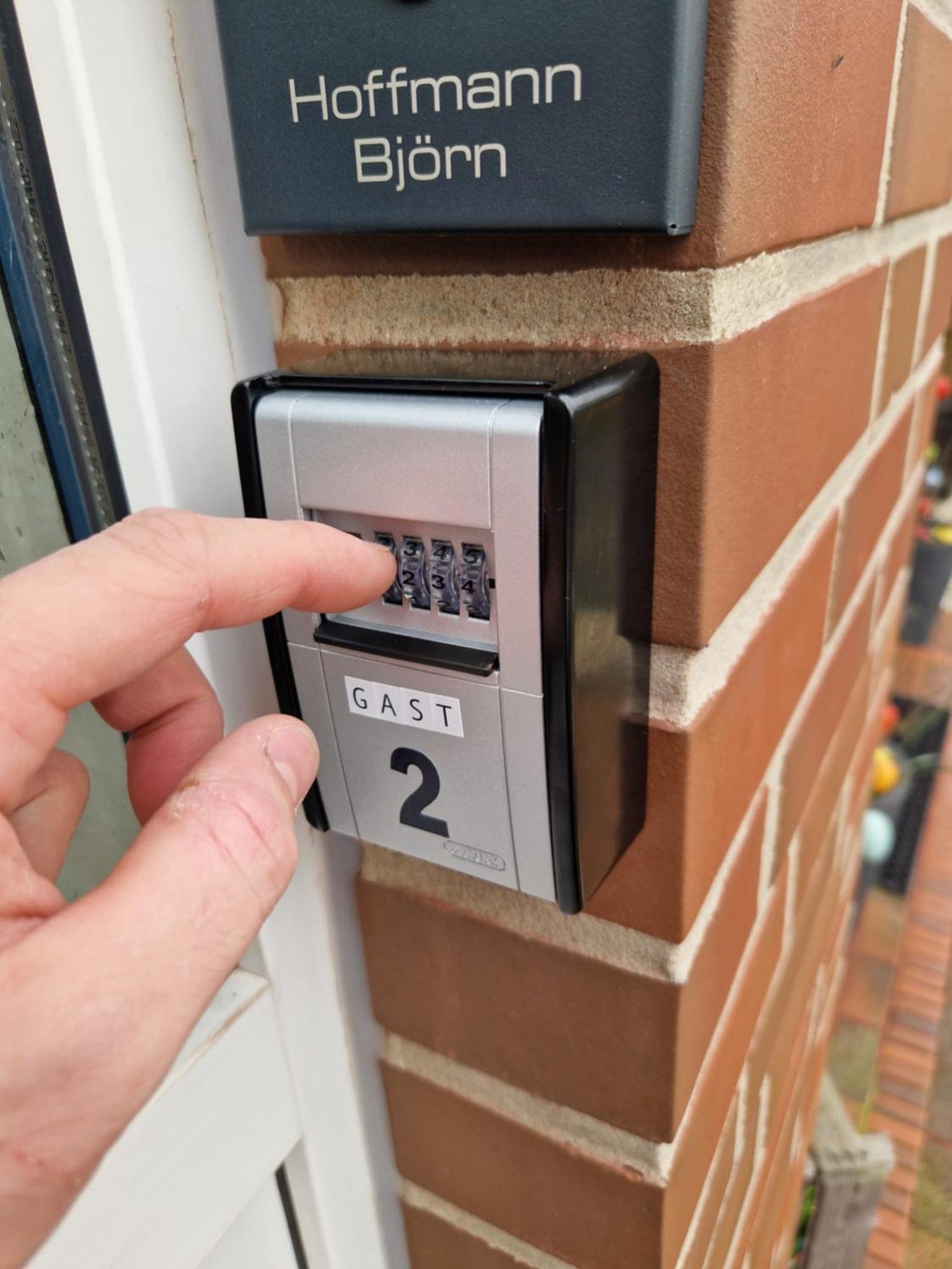 Einzelzimmer In Ruhiger Lage --- Check-In Mit Schluesselkasten Meppen Esterno foto