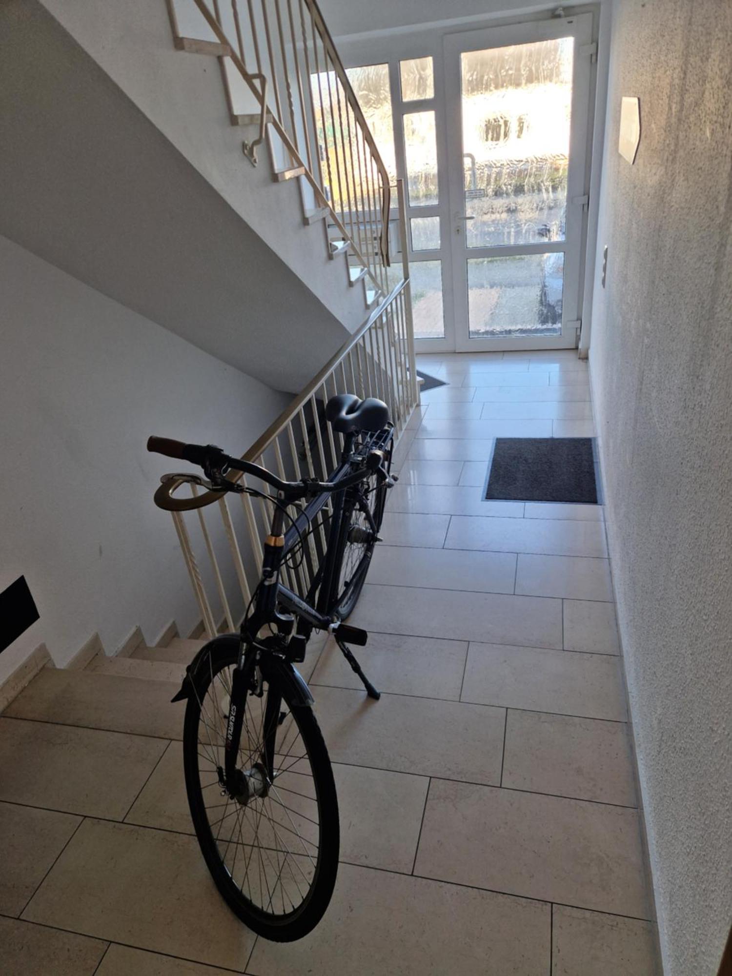 Einzelzimmer In Ruhiger Lage --- Check-In Mit Schluesselkasten Meppen Esterno foto